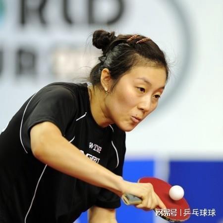 理层依然在 理层依然在