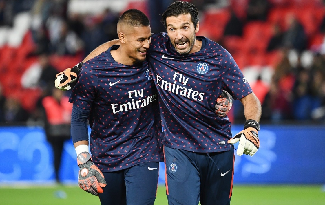 若表现中性 若表现中性